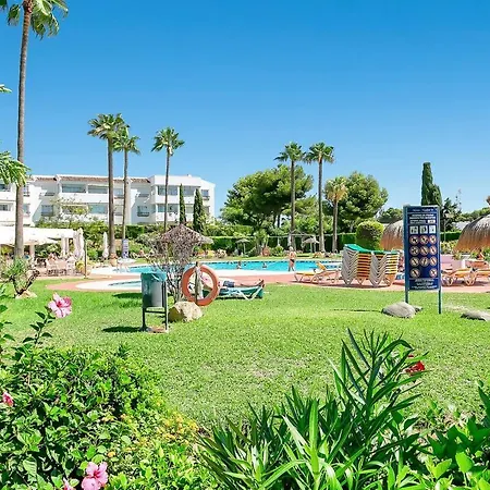 Sunny 1 Bedroom In Monte B , Mijas Miraflores 公寓 *