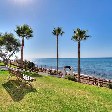 Sunny 1 Bedroom In Monte B , Mijas Miraflores 公寓